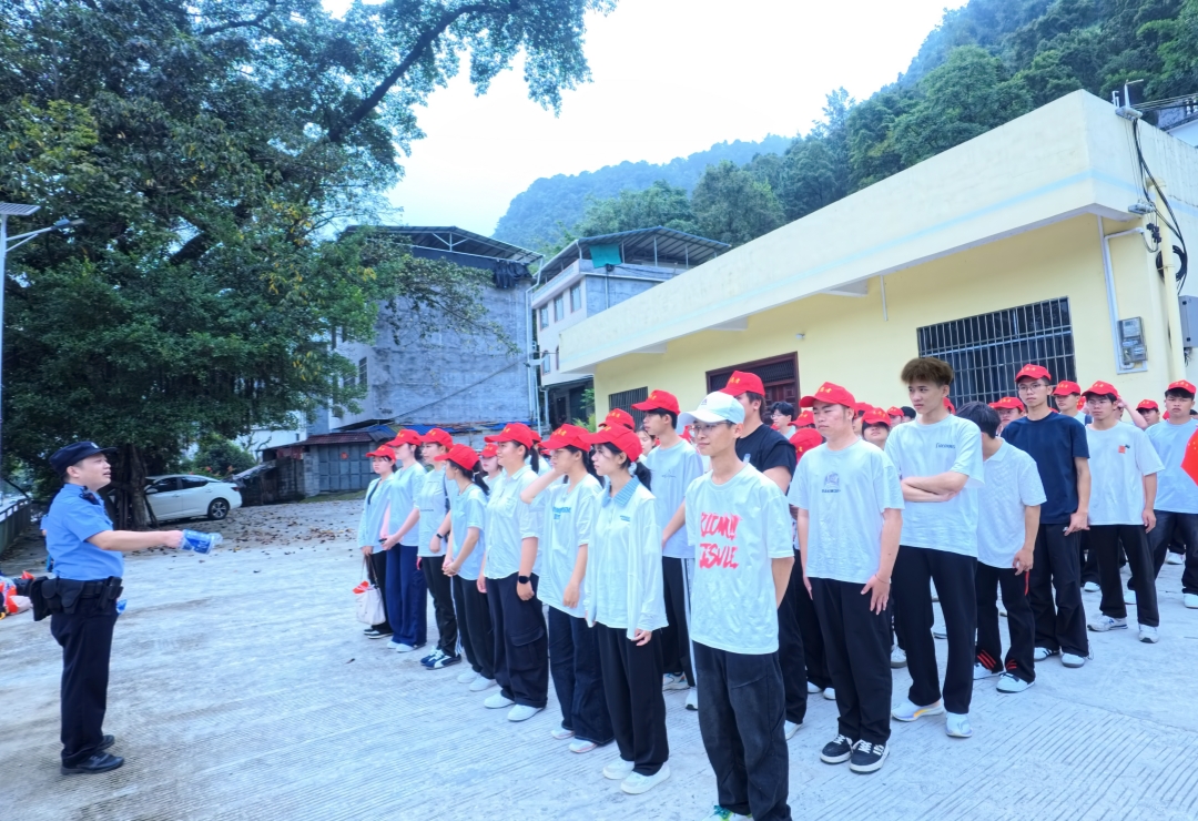 b3c449dd5aa74089ba574f36752de20c.jpg b3c449dd5aa74089ba574f36752de20c.jpg