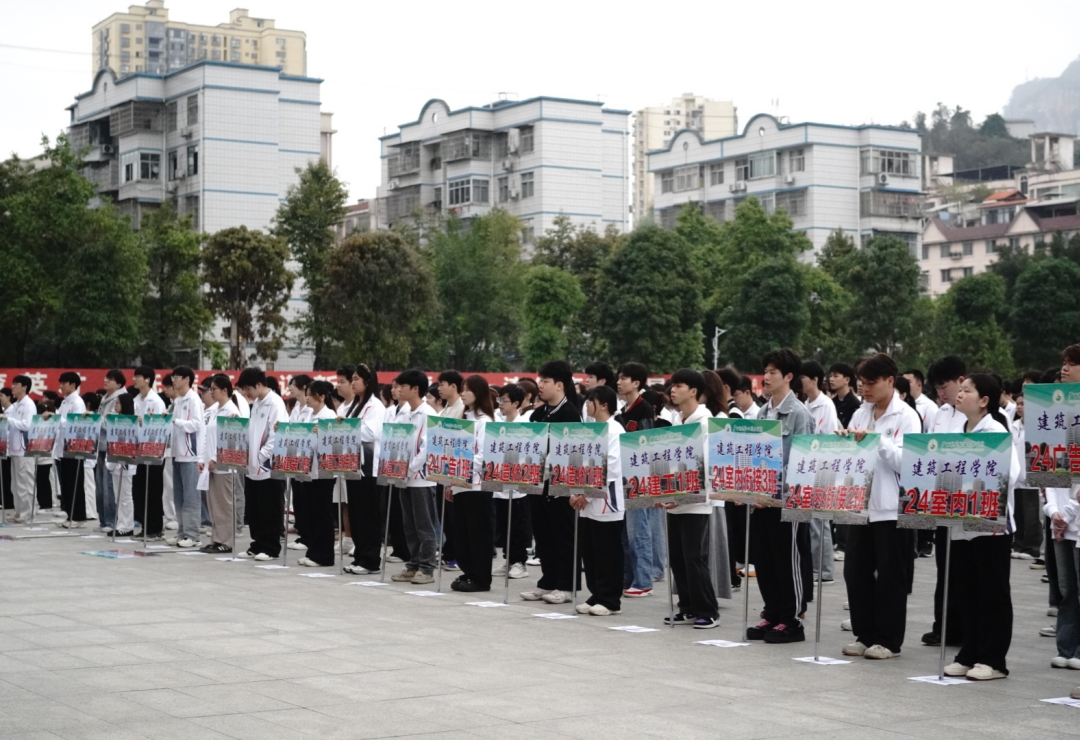 5fb88efb6dfe4f8b9cbd79fd16c6fa4c.jpg 5fb88efb6dfe4f8b9cbd79fd16c6fa4c.jpg